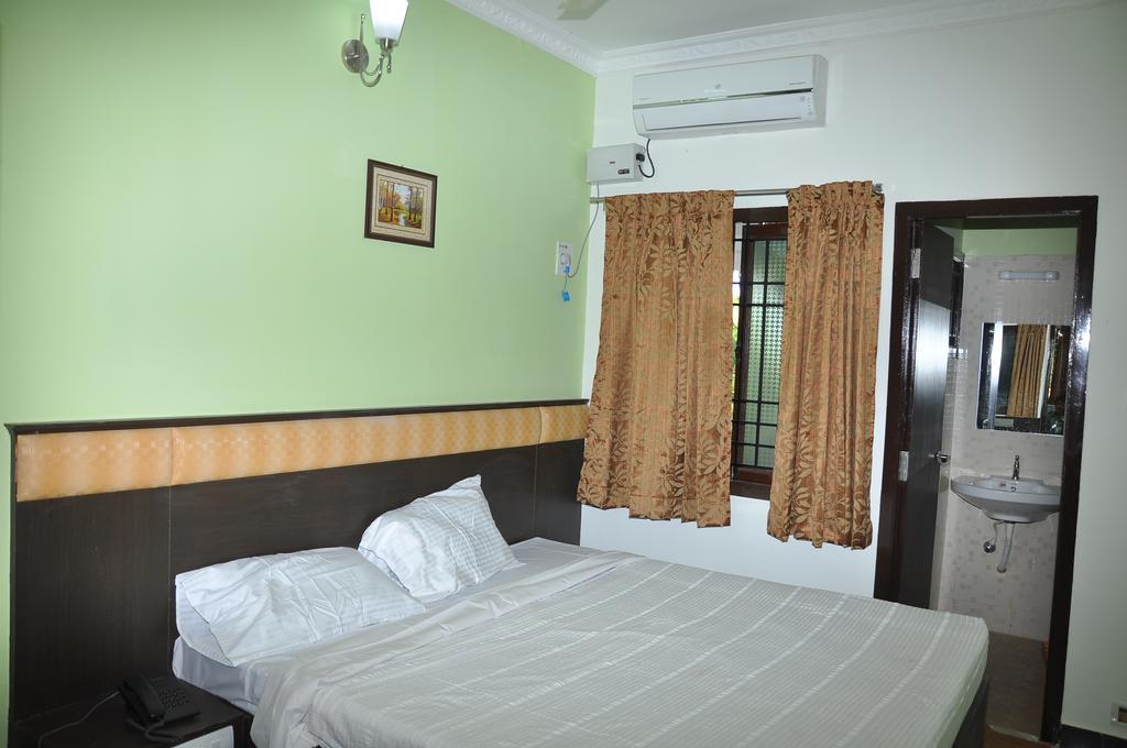 Jeyam Residency, Kumbakonam Hotel Exterior foto